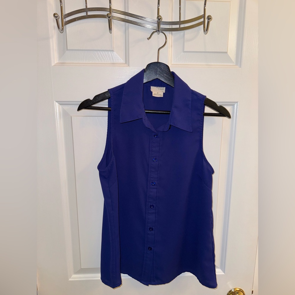 Coincidence & Chance Sleeveless Button-Down Shirt from Urban Outfitters, Size S